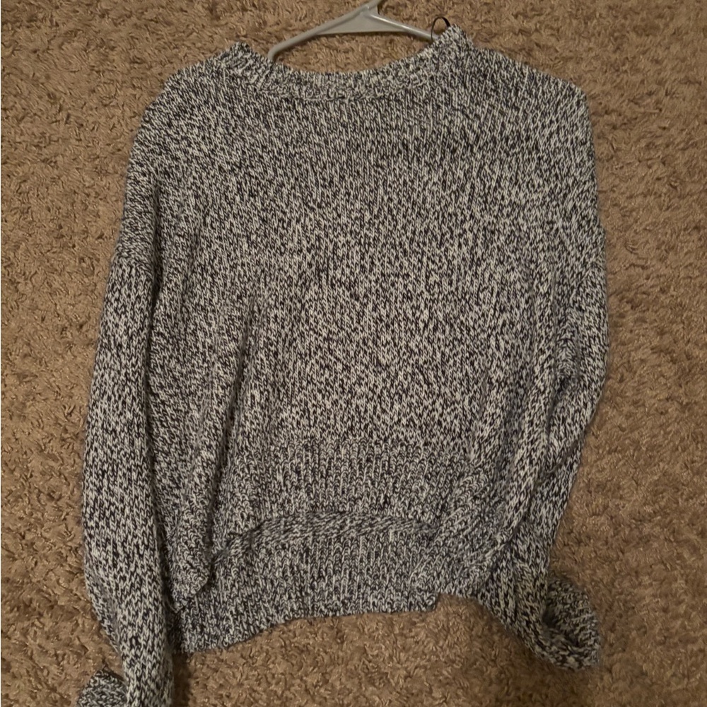 H&M sweater